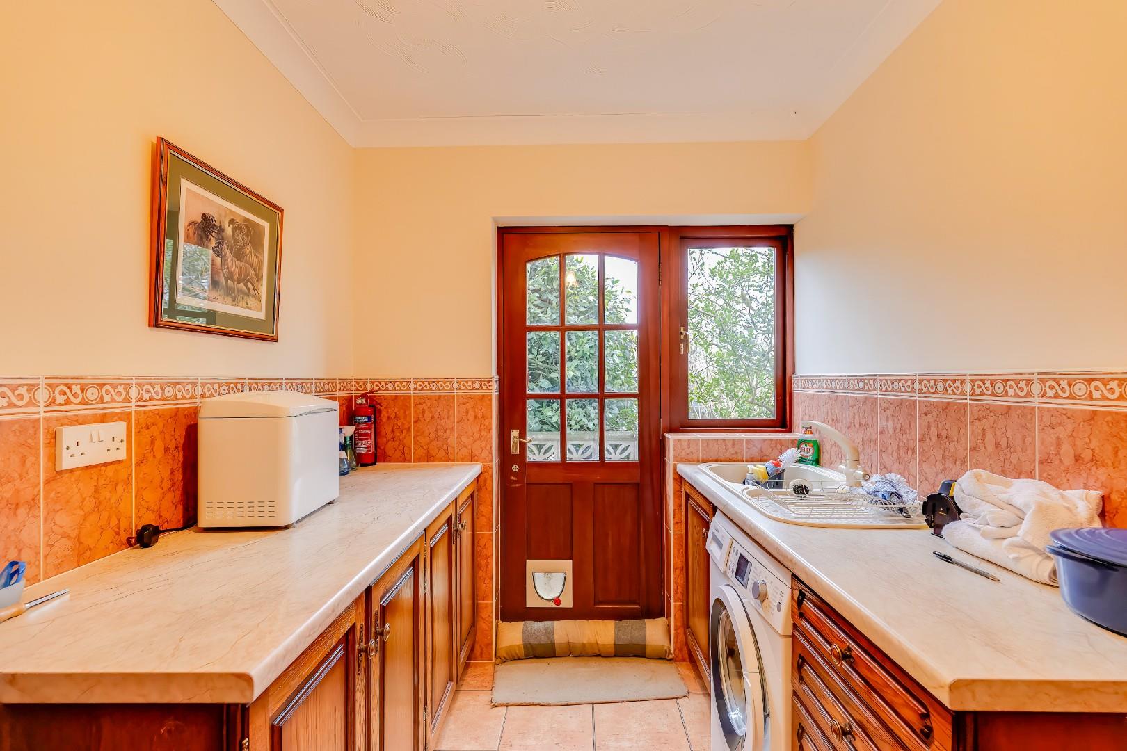 Park Street, Bridgend, Bridgend County Borough, CF31 4AZ